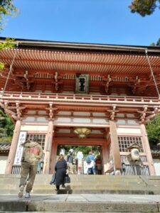 鞍馬寺の入り口(仁王門)